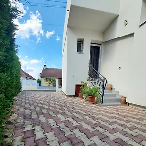  Appartement Meuble Avec Deux